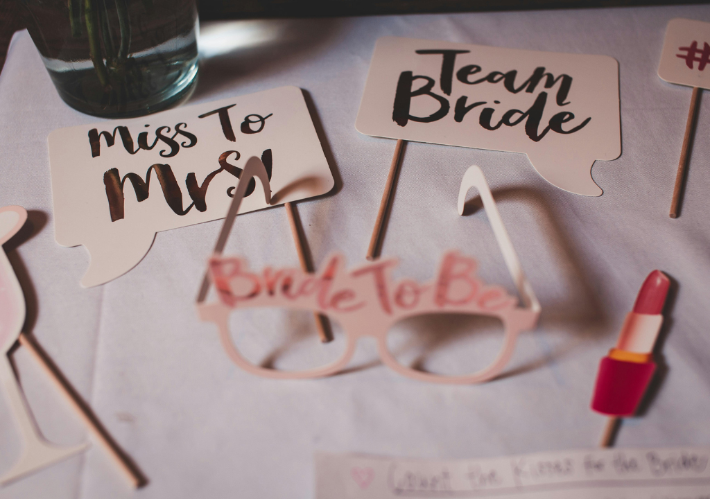Ultimate Wedding Checklist Cover 1 - Fleur De Azahar