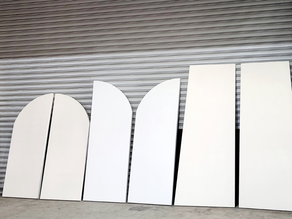 Layered customised wedding backdrop designed by Zeaflora